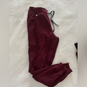FIGS joggers size small